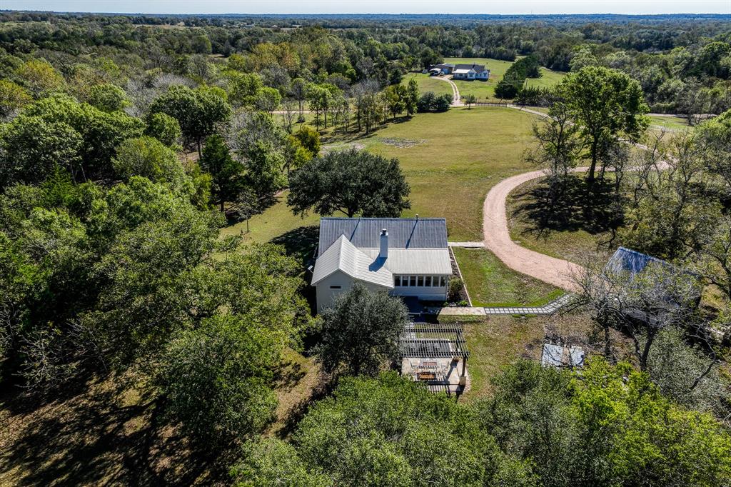 1598 Tiemann A Road, New Ulm, Texas image 3