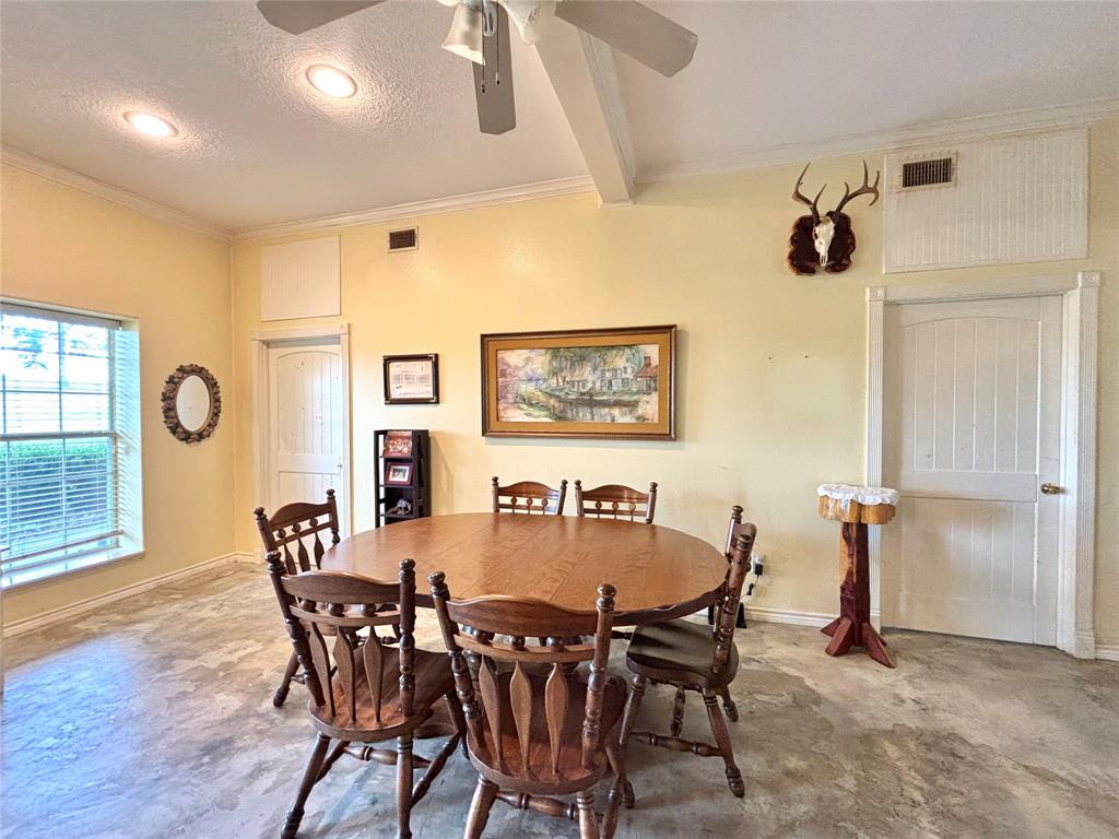 4647 Recreational Road 255, Colmesneil, Texas image 14