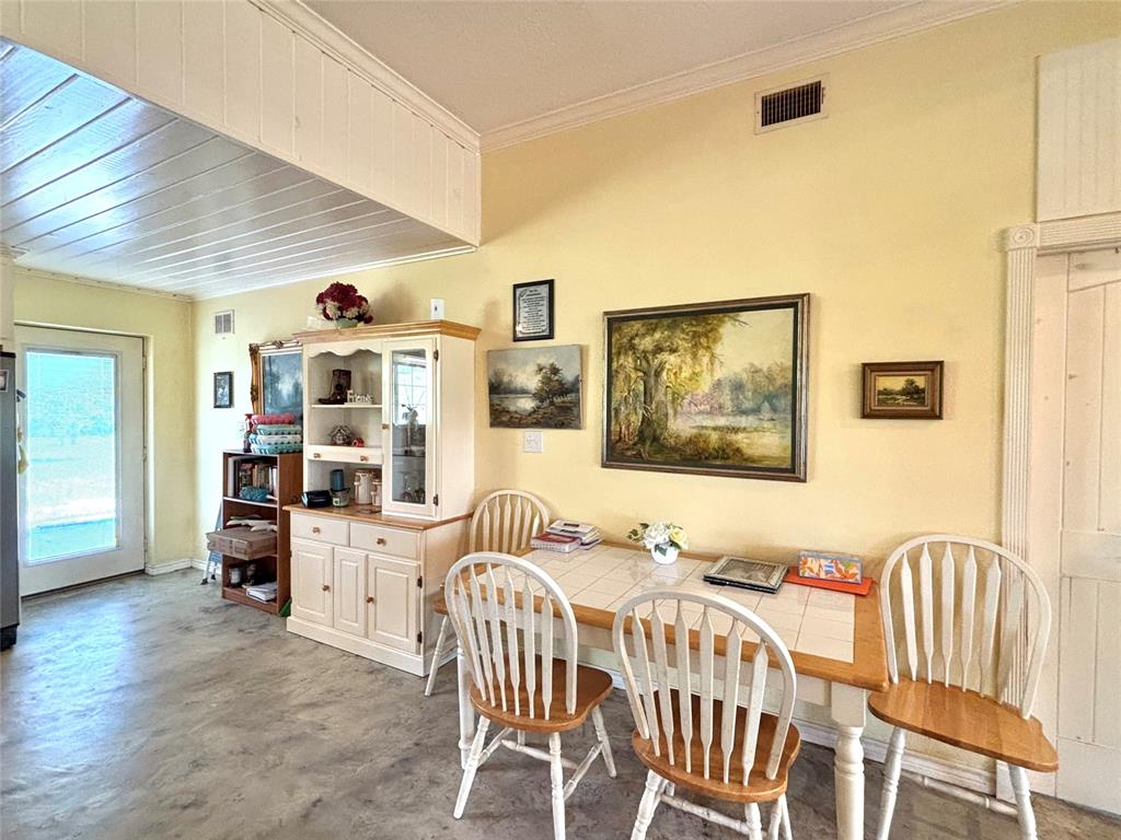 4647 Recreational Road 255, Colmesneil, Texas image 15