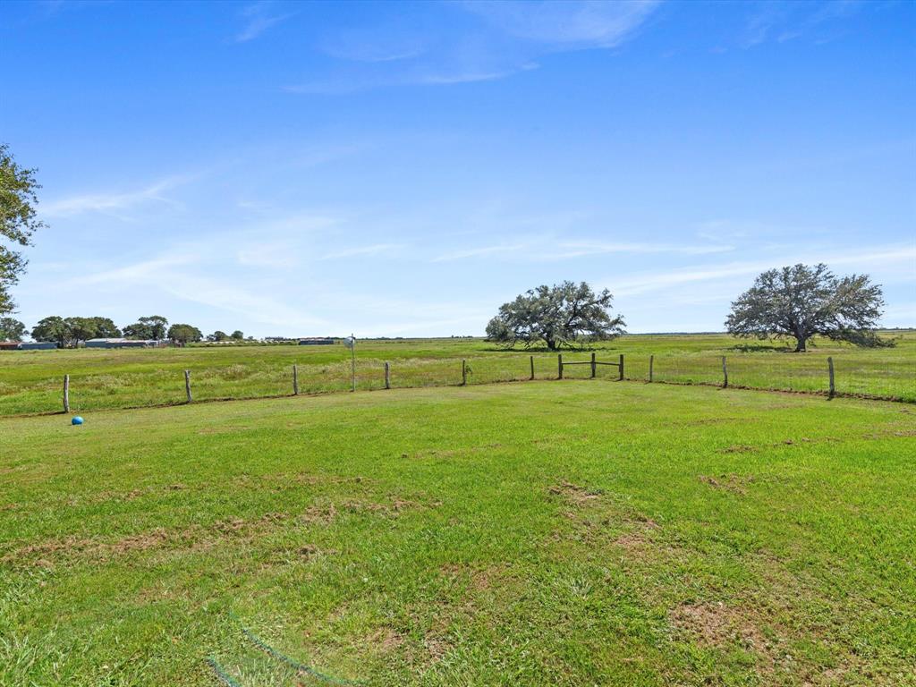 5975 County Road 264 Rd, East Bernard, Texas image 27