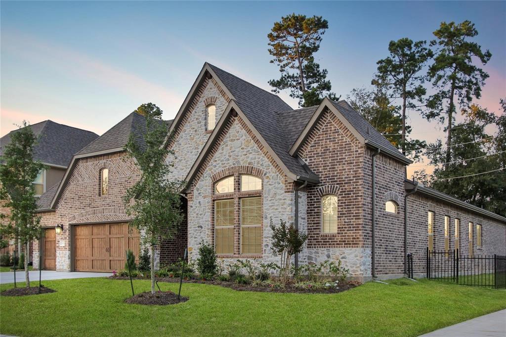 5202 Creekmore Circle, Spring, Texas image 1