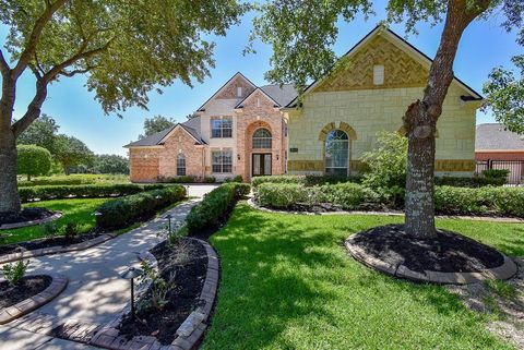7010 Mcclellan Lane Sugar Land TX 77479