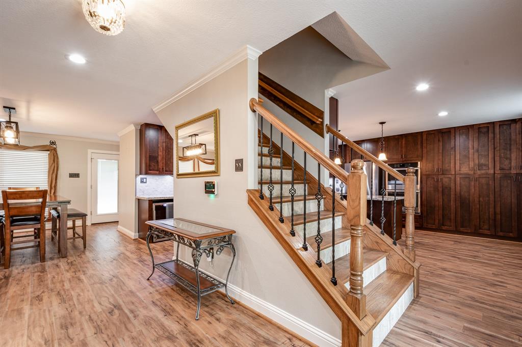 3623 Shore Shadows Drive, Crosby, Texas image 11