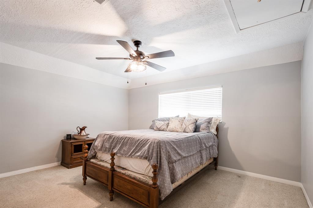 3623 Shore Shadows Drive, Crosby, Texas image 33