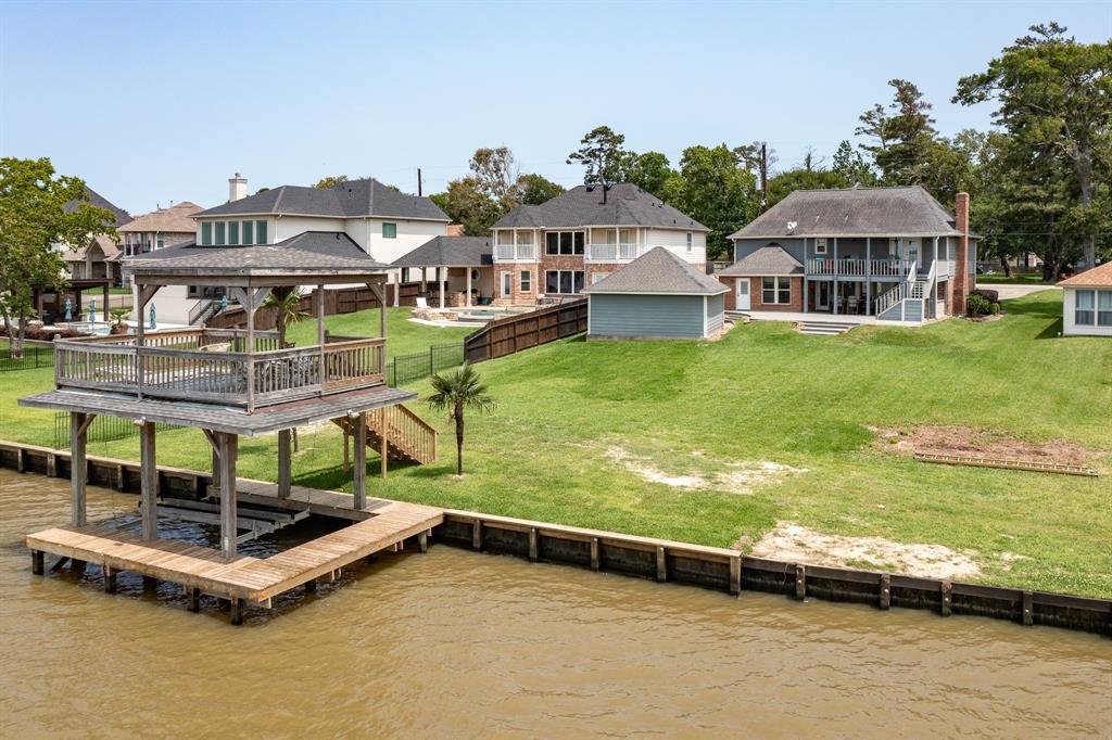 3623 Shore Shadows Drive, Crosby, Texas image 6