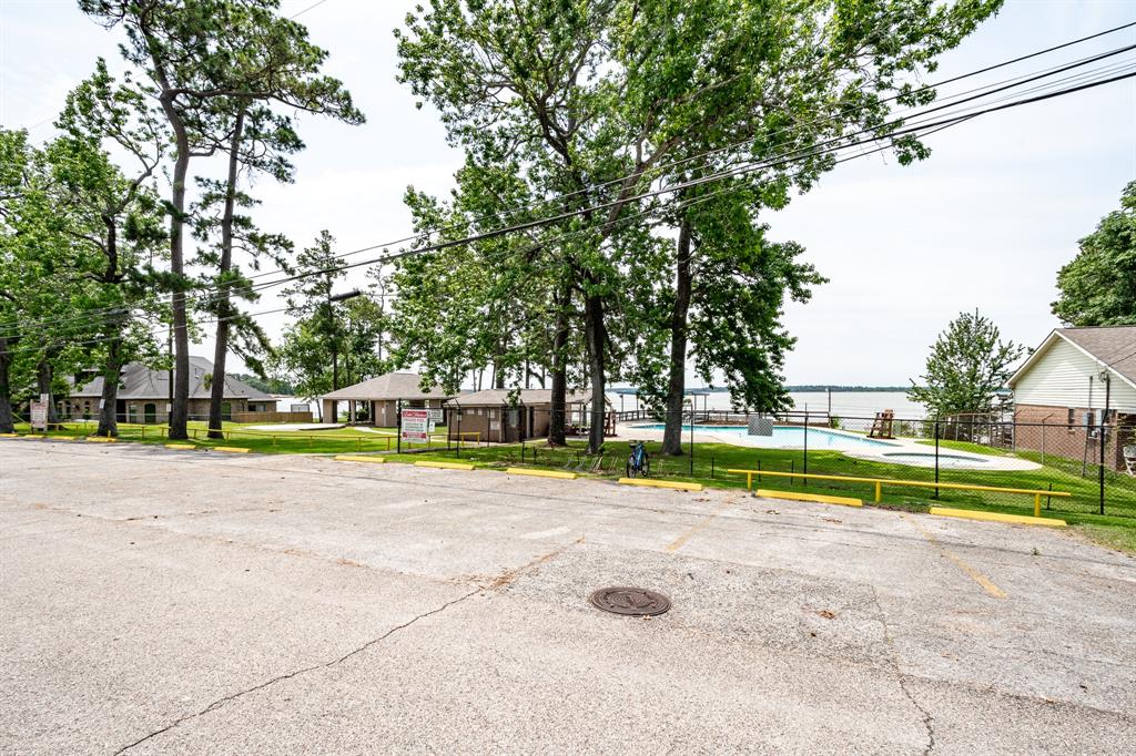 3623 Shore Shadows Drive, Crosby, Texas image 48