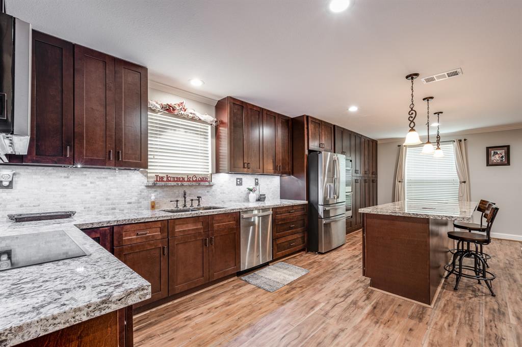 3623 Shore Shadows Drive, Crosby, Texas image 21