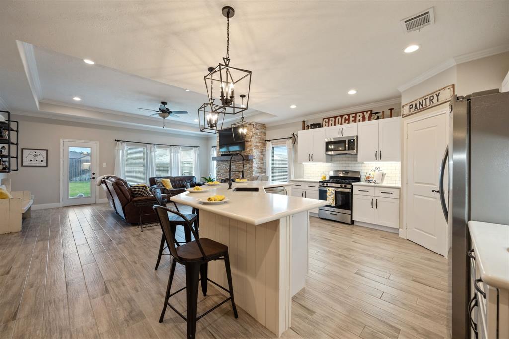 20005 Wade Hampton Drive, Cleveland, Texas image 15