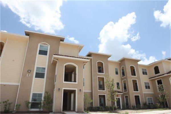 2101 W Business 83