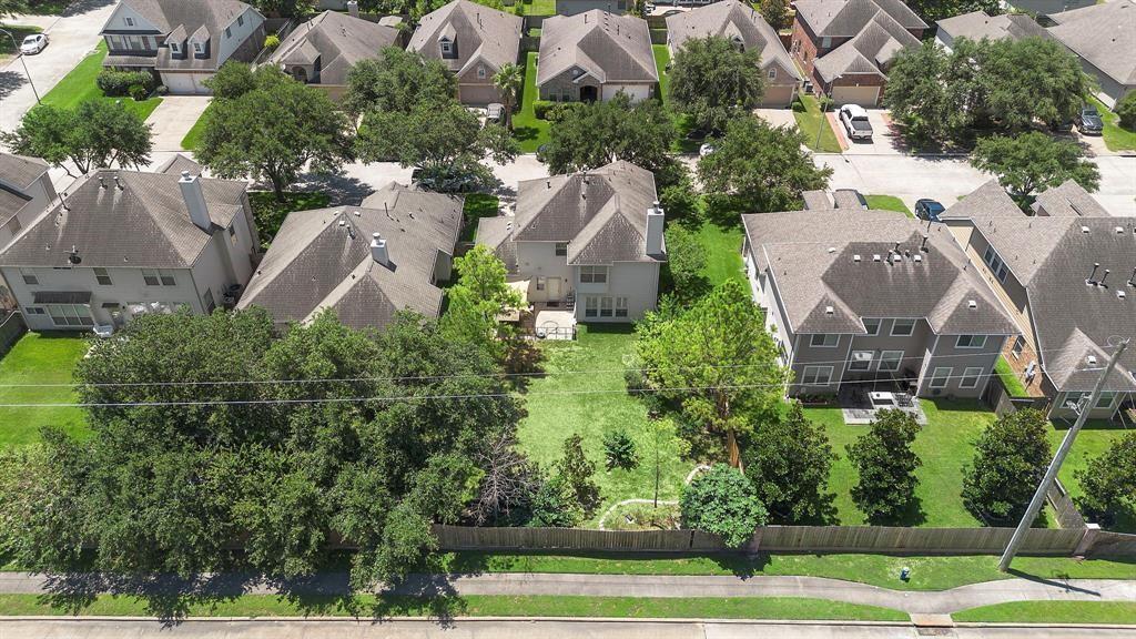 14102 Grovemist Lane, Houston, Texas image 7