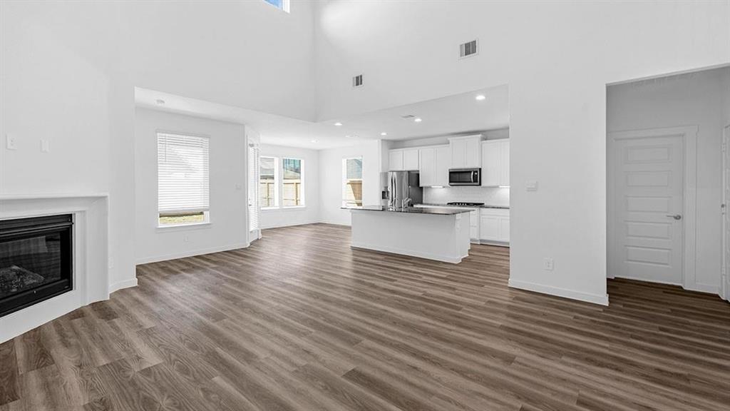 4008 Green Anjou Ln, Pearland, Texas image 4