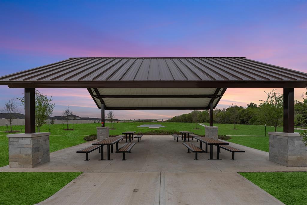 4008 Green Anjou Ln, Pearland, Texas image 17