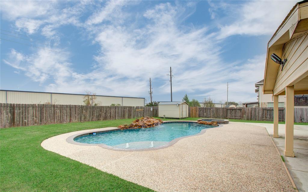 5111 Lakeside Avenue, Baytown, Texas image 39