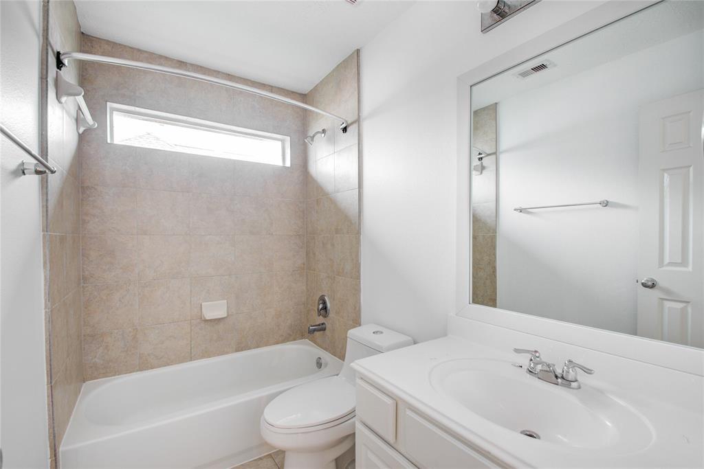 5111 Lakeside Avenue, Baytown, Texas image 34
