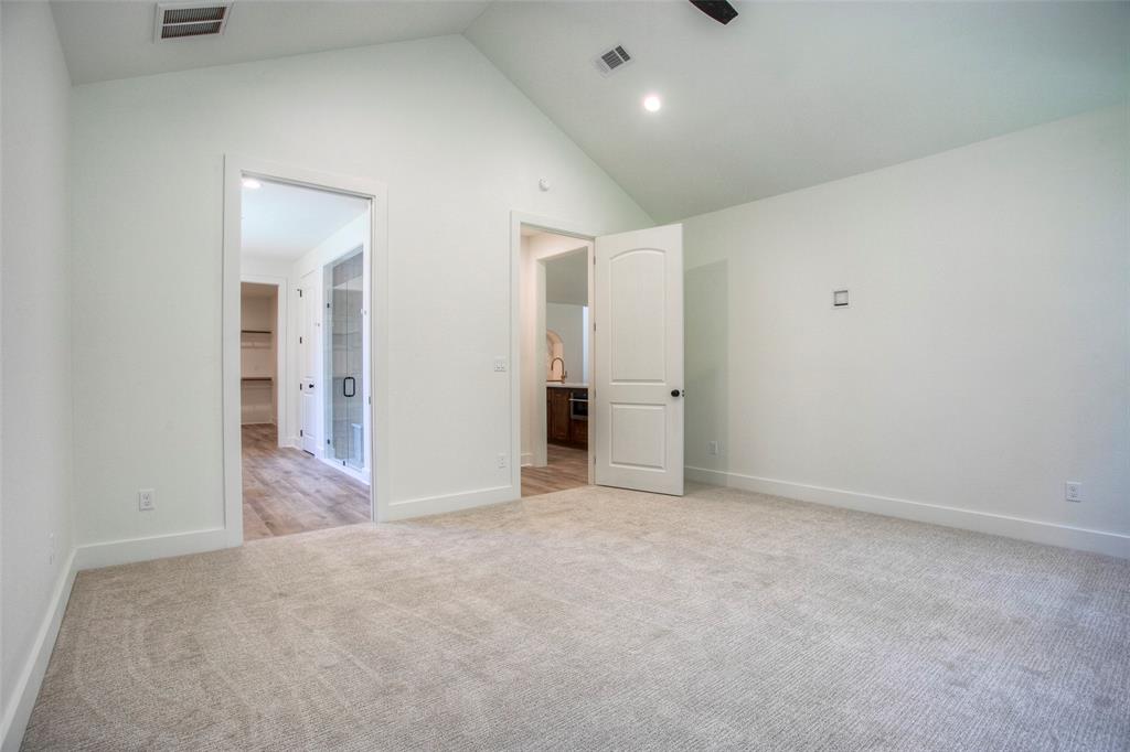1973 Greentree Drive, Huntsville, Texas image 18