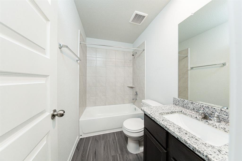 8115 Vanilla Orchid Drive, Houston, Texas image 11