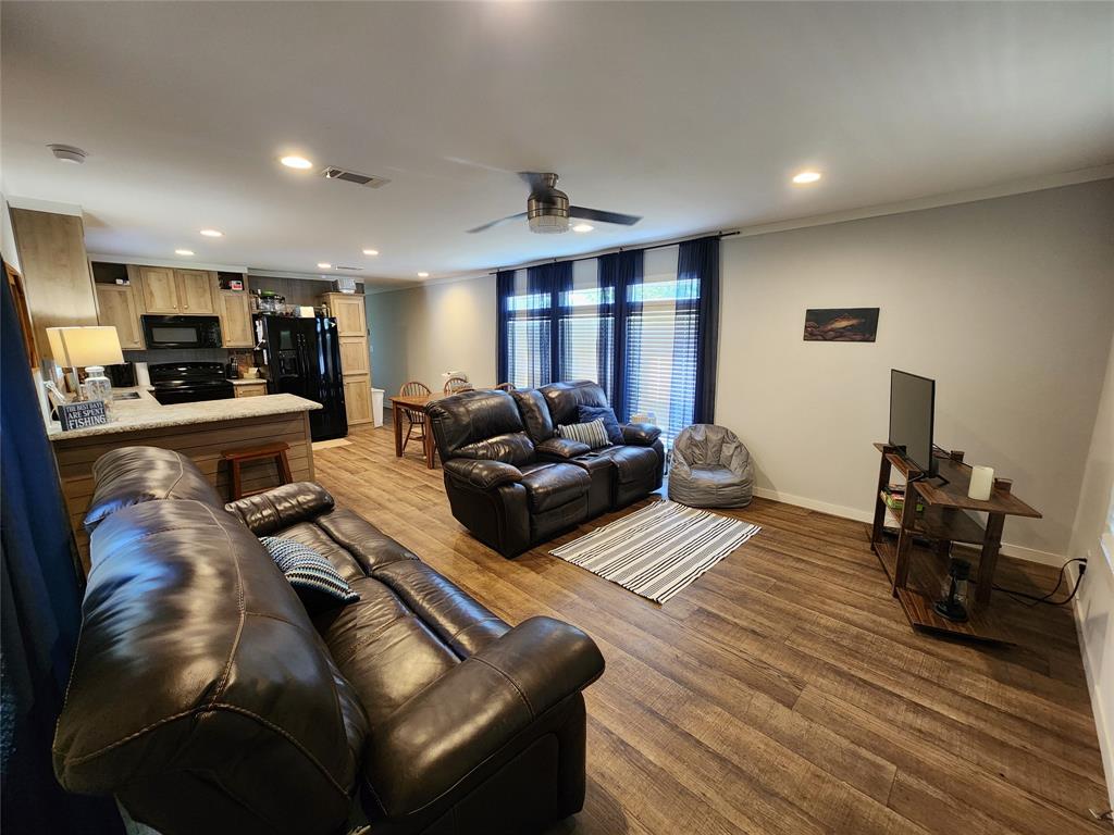 199 Casablanca Drive, Point Blank, Texas image 3