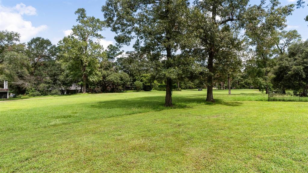 802 Stone Mountain Drive, Conroe, Texas image 38