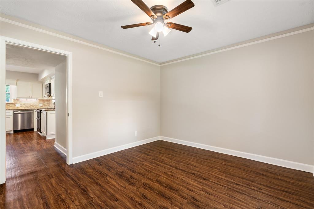 802 Stone Mountain Drive, Conroe, Texas image 17