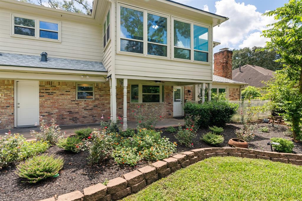 802 Stone Mountain Drive, Conroe, Texas image 35