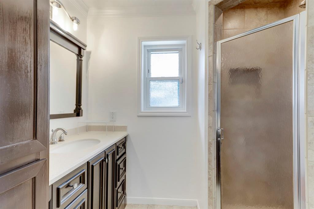 Photo 12 of 21 of 14202 Wadebridge Way house
