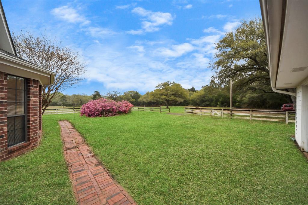 1878 Bostik, Cat Spring, Texas image 9