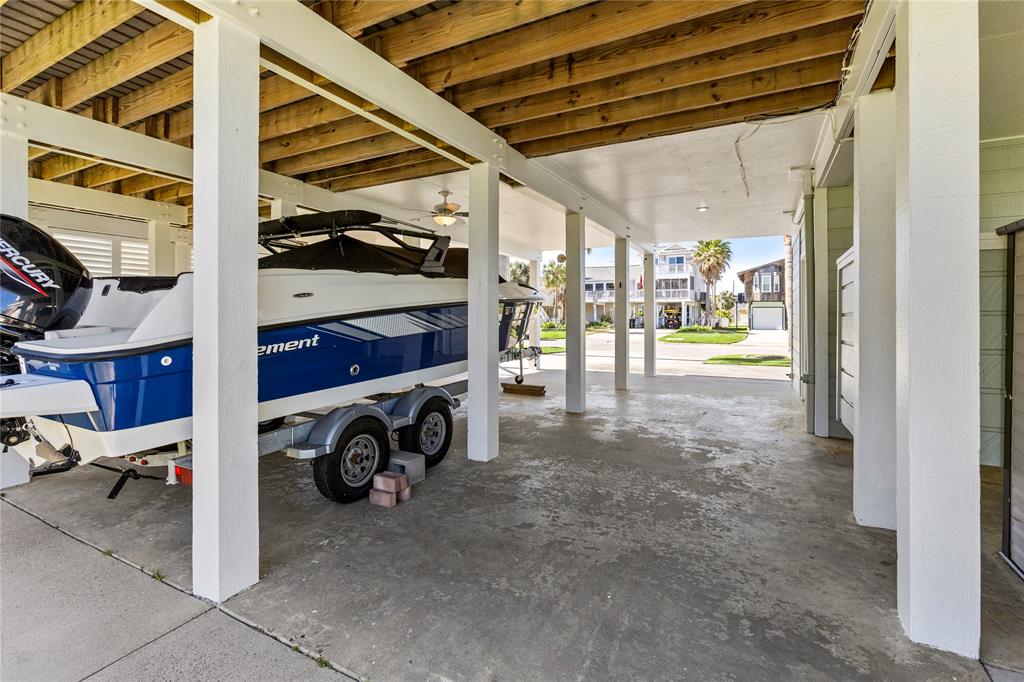 13827 Pirates Beach Boulevard, Galveston, Texas image 48