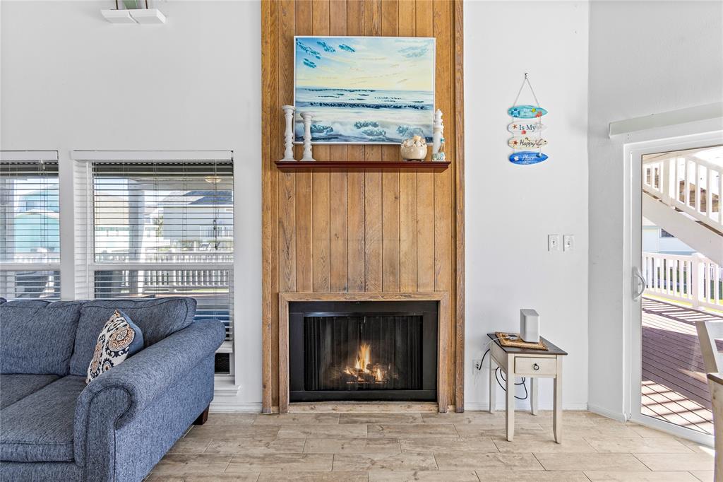 13827 Pirates Beach Boulevard, Galveston, Texas image 21
