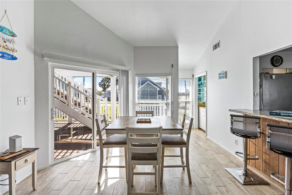 13827 Pirates Beach Boulevard, Galveston, Texas image 22