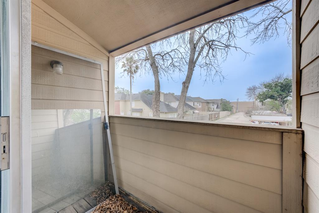 1500 Sandy Springs Road #24, Houston, Texas image 32
