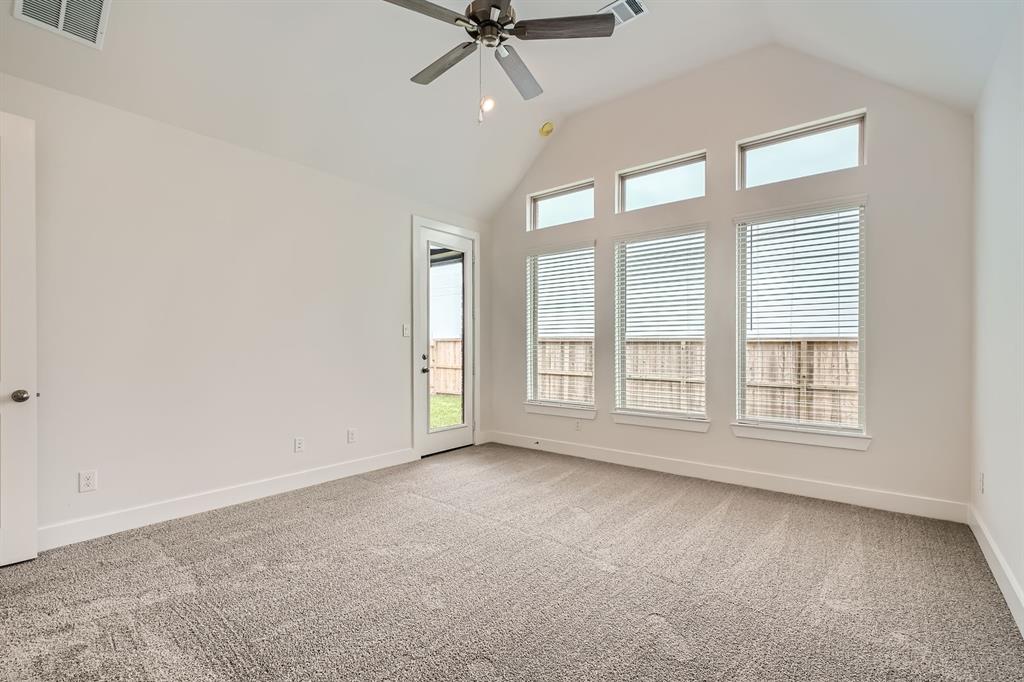 1537 Apache Heights Drive, Dayton, Texas image 13