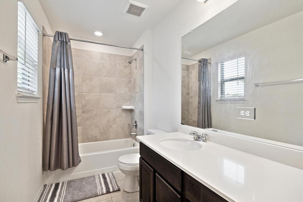17303 Rock Willow Lane, Tomball, Texas image 15