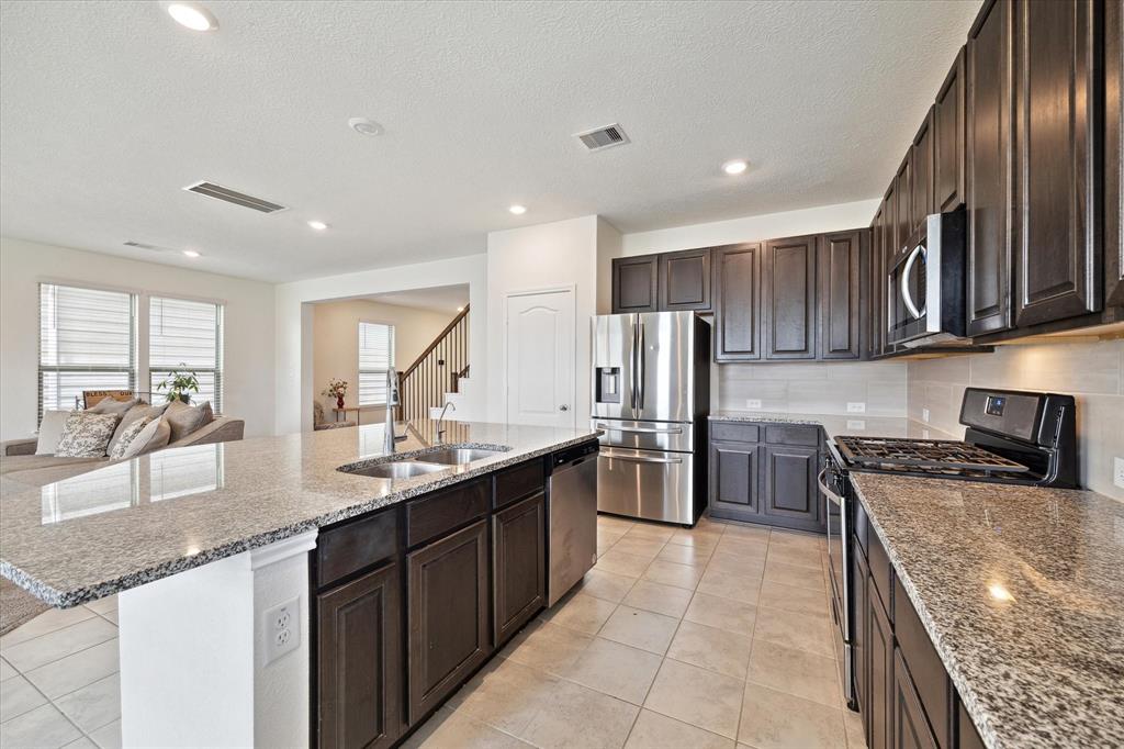 17303 Rock Willow Lane, Tomball, Texas image 7