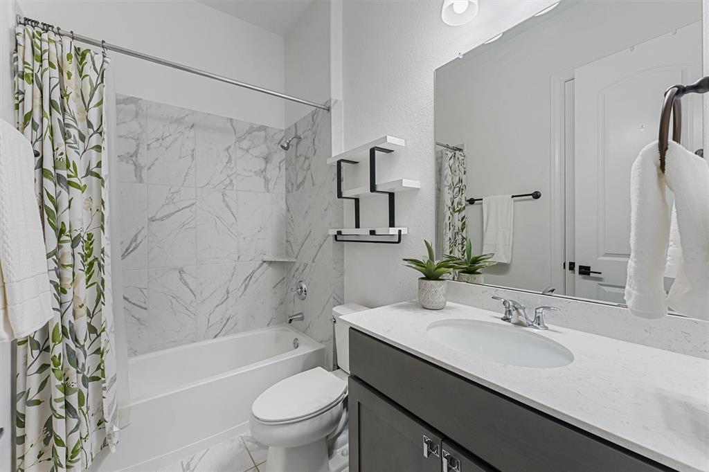 1823 Camille Park Drive, Missouri City, Texas image 21