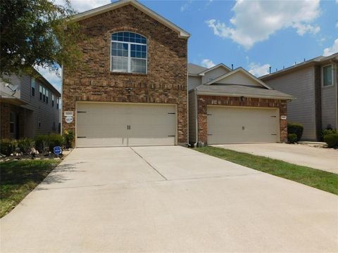 Single Family Residence in Houston TX 5206 Caldera Court 1.jpg