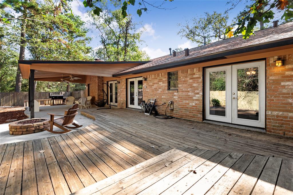 2211 Spruce Lodge Drive, Kingwood, Texas image 36