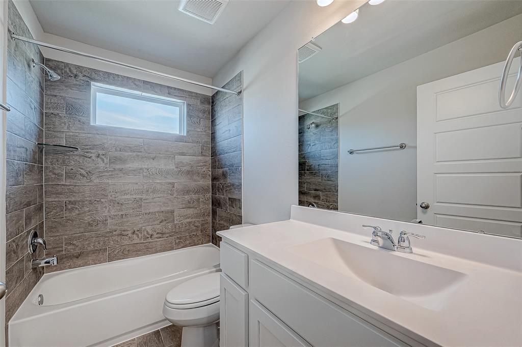 234 Emerald Thicket Lane, Huffman, Texas image 34