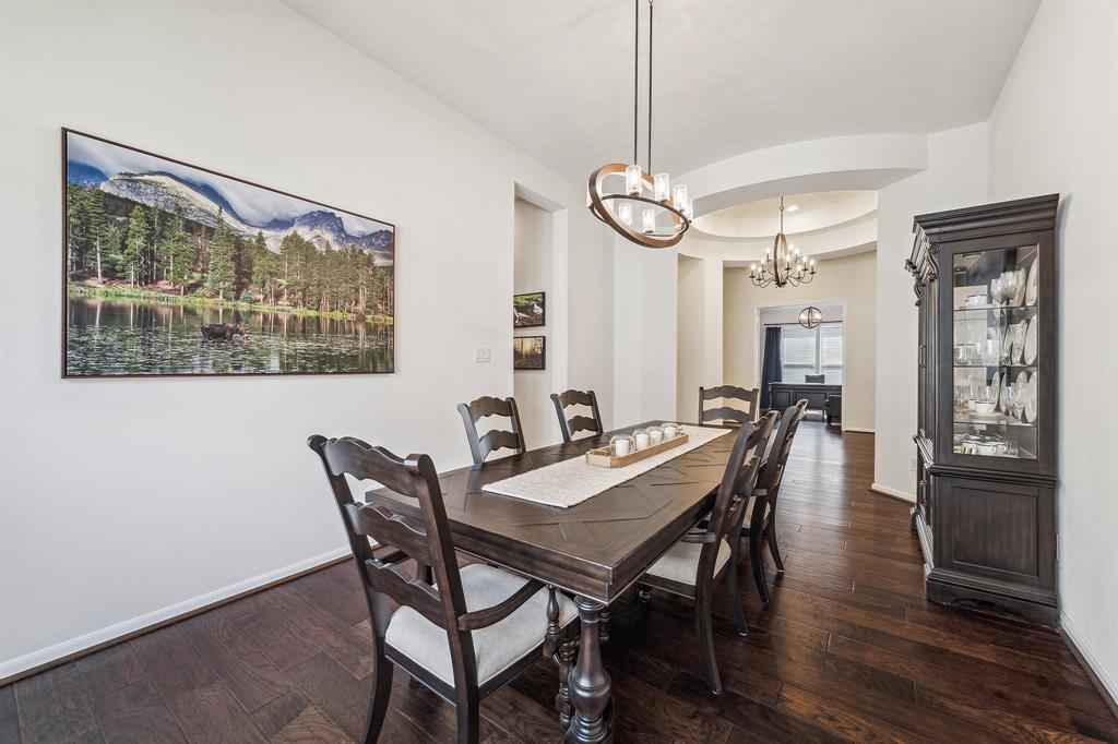 18226 Hampton Hills Drive, Humble, Texas image 9