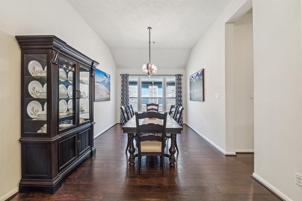 18226 Hampton Hills Drive, Humble, Texas image 8