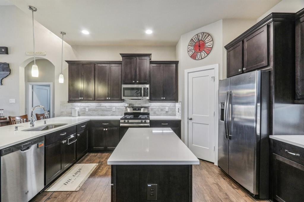 17040 Shy Leaf Court, Conroe, Texas image 15