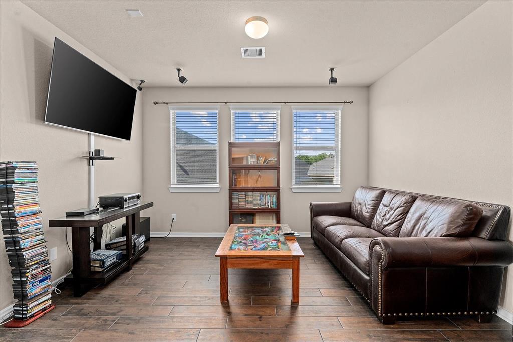 17040 Shy Leaf Court, Conroe, Texas image 29