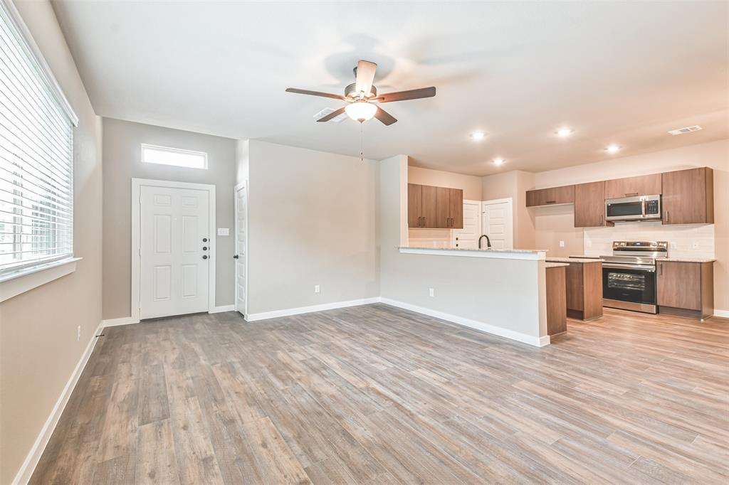 25527 and 25531 Starling Lane
