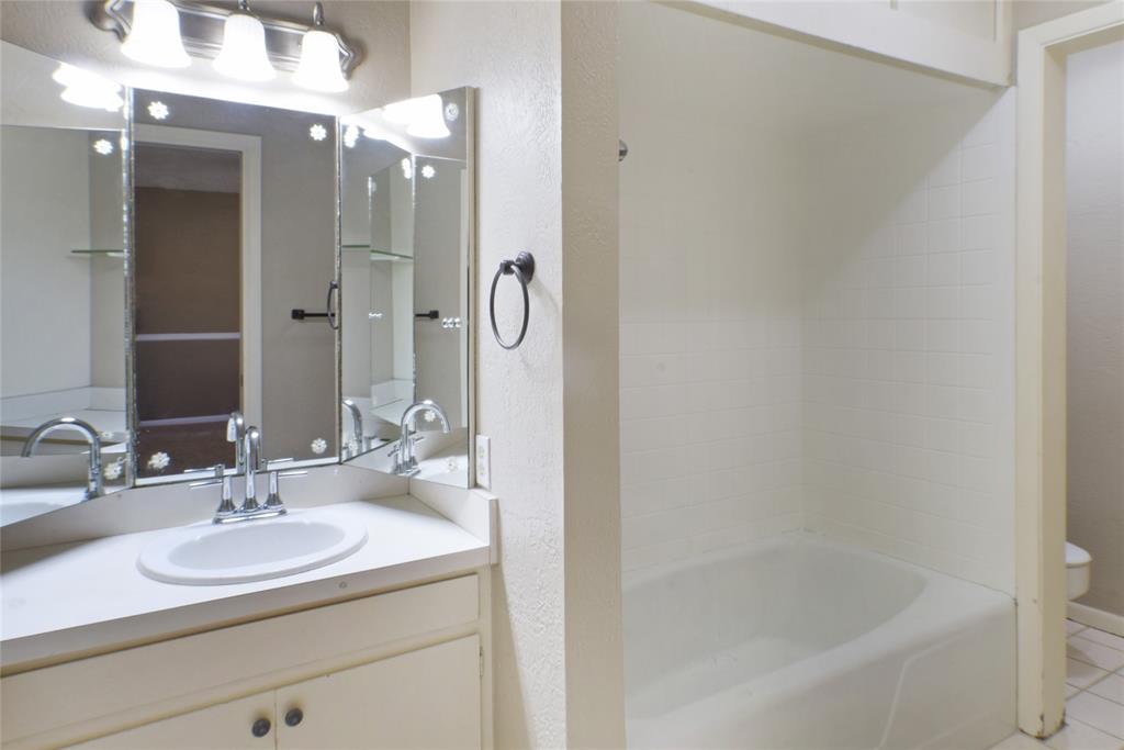 401 W 15th Street, Friona, Texas image 18