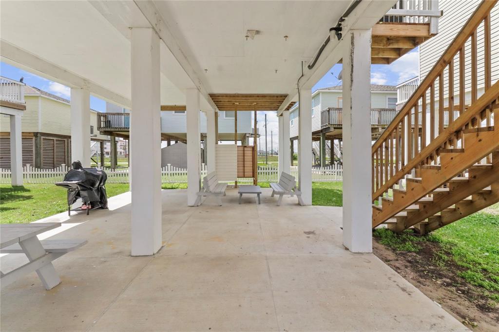 139 W Palm Street, Surfside Beach, Texas image 8