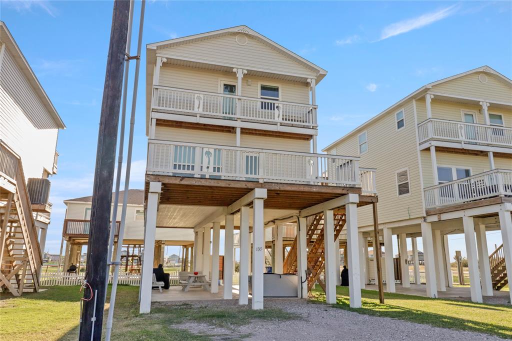 139 W Palm Street, Surfside Beach, Texas image 4