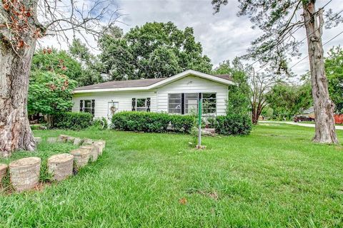 A home in Alvin