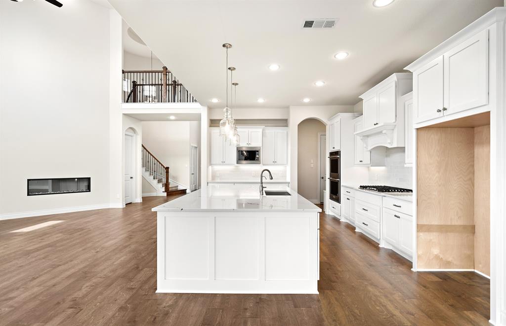 10710 Flamingo Feather Court, Cypress, Texas image 16
