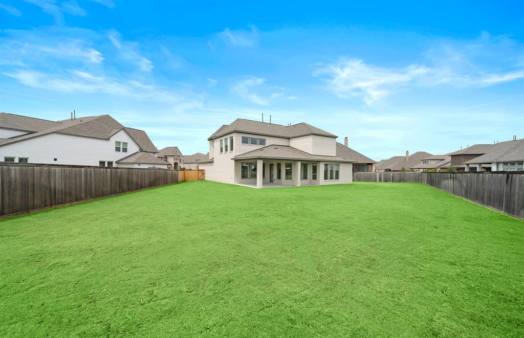 10710 Flamingo Feather Court, Cypress, Texas image 46