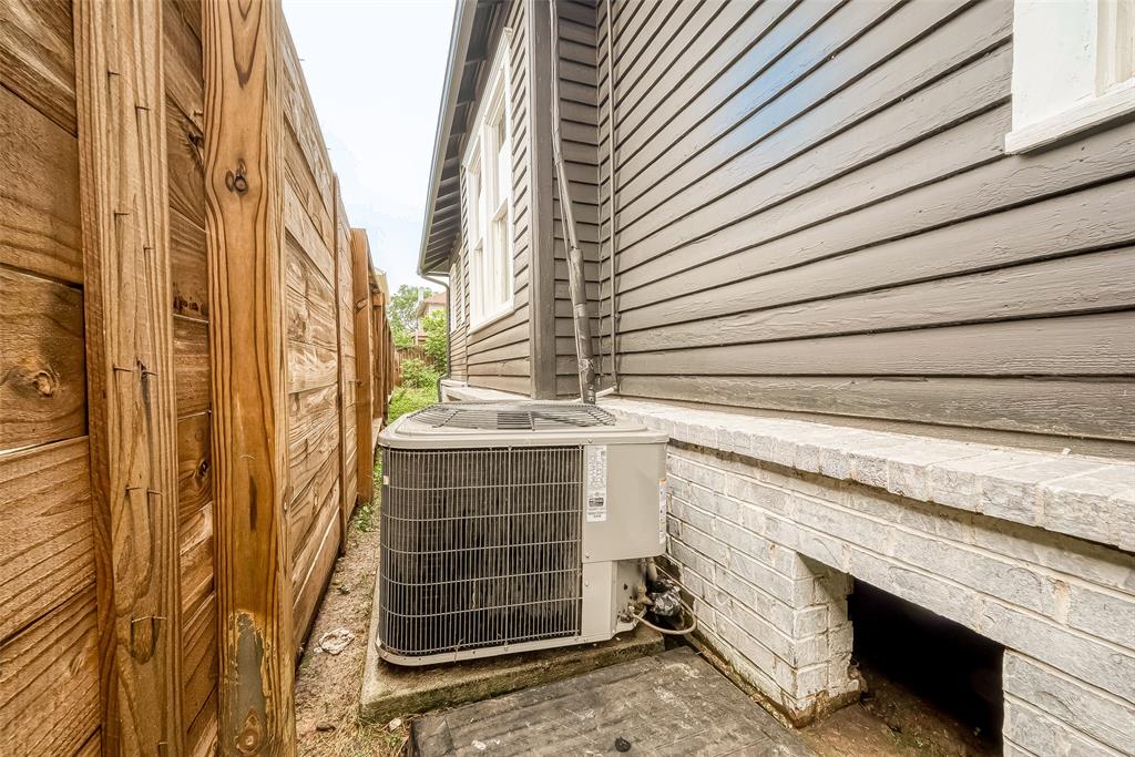 213 Grace Street, Houston, Texas image 30