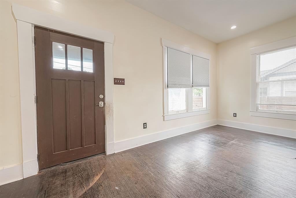 213 Grace Street, Houston, Texas image 12